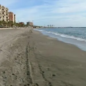 Piso En Playa Del Zapillo Almería